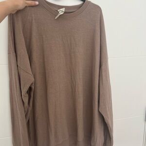 Alo long sleeve pullover
